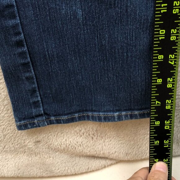 Lee Riders Womens Jeans Size 6M Midrise Bootcut Leg Blue Dark Denim Casual - Picture 6 of 16